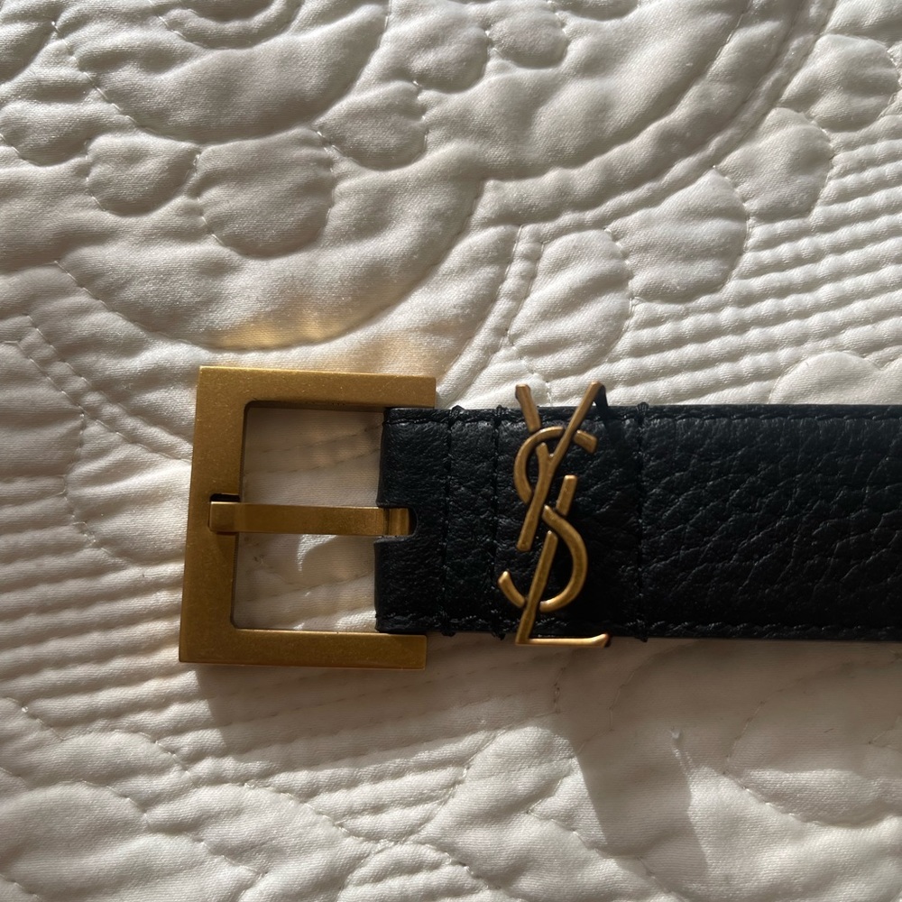 Yves Saint Laurent belt